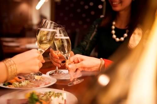 Langstone Quays Christmas Glitz 'n' Glam Party Night