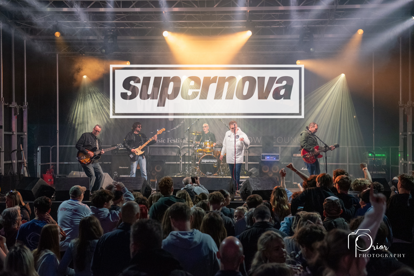 Lion Quays Supernova Oasis Tribute Band Christmas Party Night